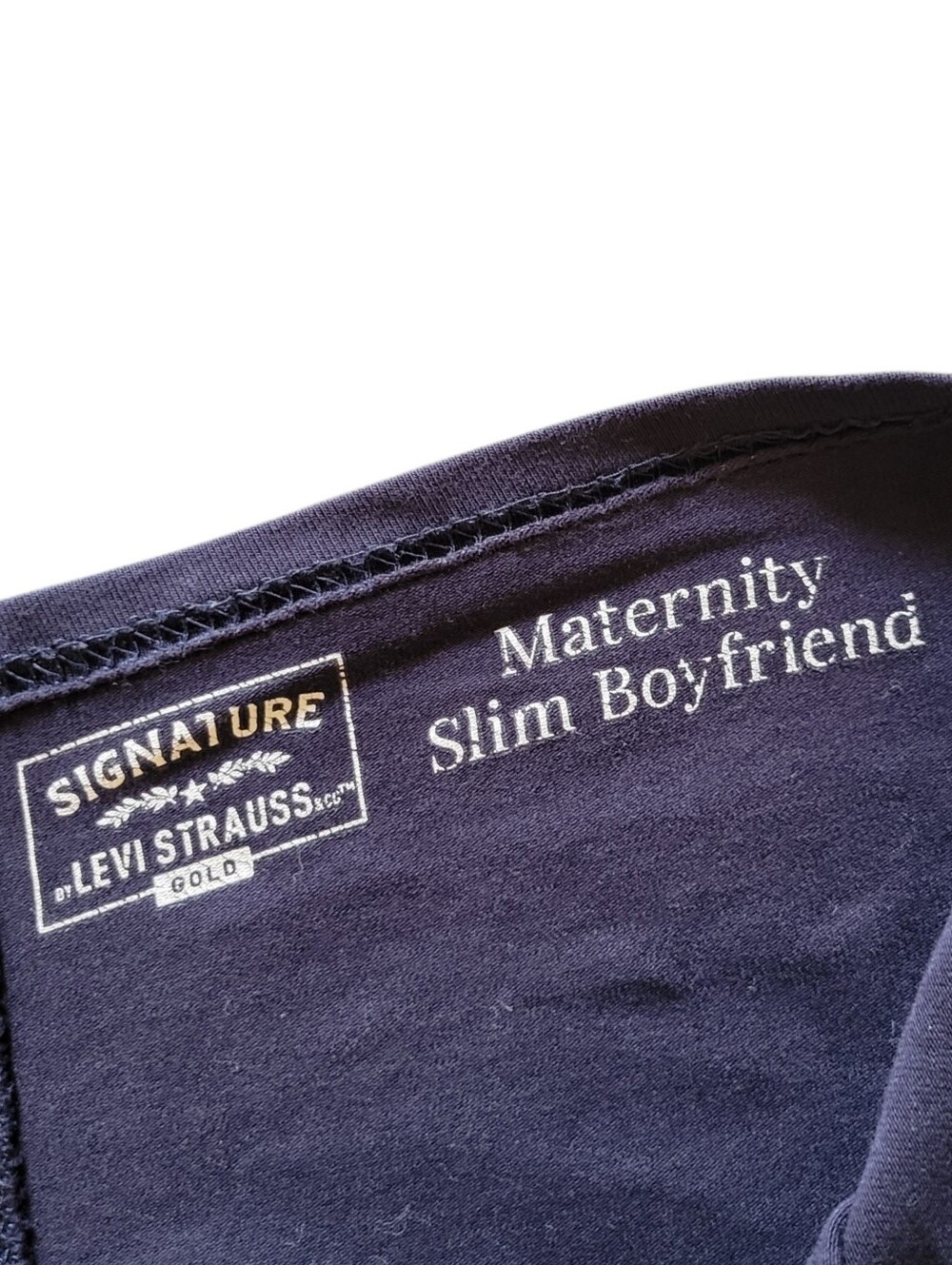 Levi's Light Blue Maternity Boyfriend Jeans with Navy Panel - Picture 5 of 5